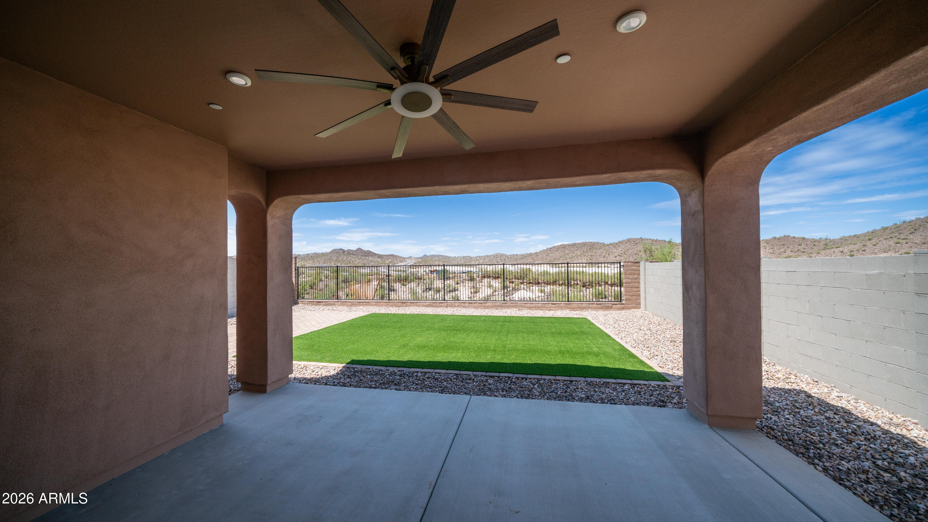 13362 West Eagle Feather Road Peoria, AZ 85383 - Photo 35 of 44 a view of an entryway with a big room