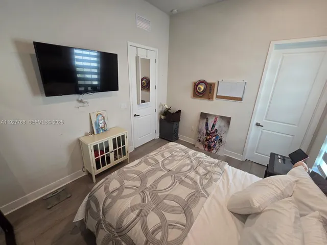 $989,000 | 7959 Liberty Way, Parkland, FL 33067