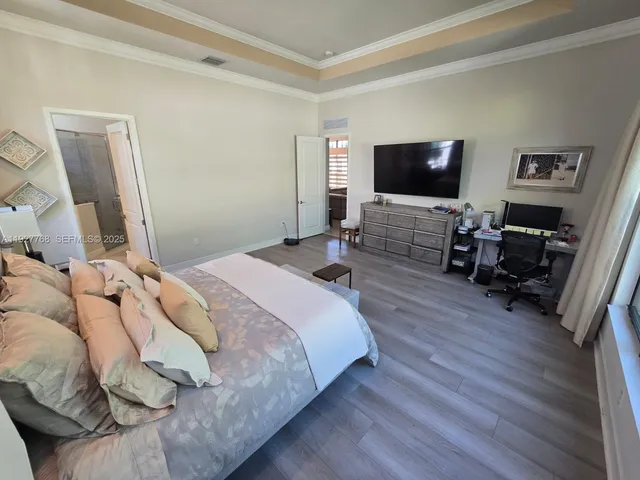 $989,000 | 7959 Liberty Way, Parkland, FL 33067