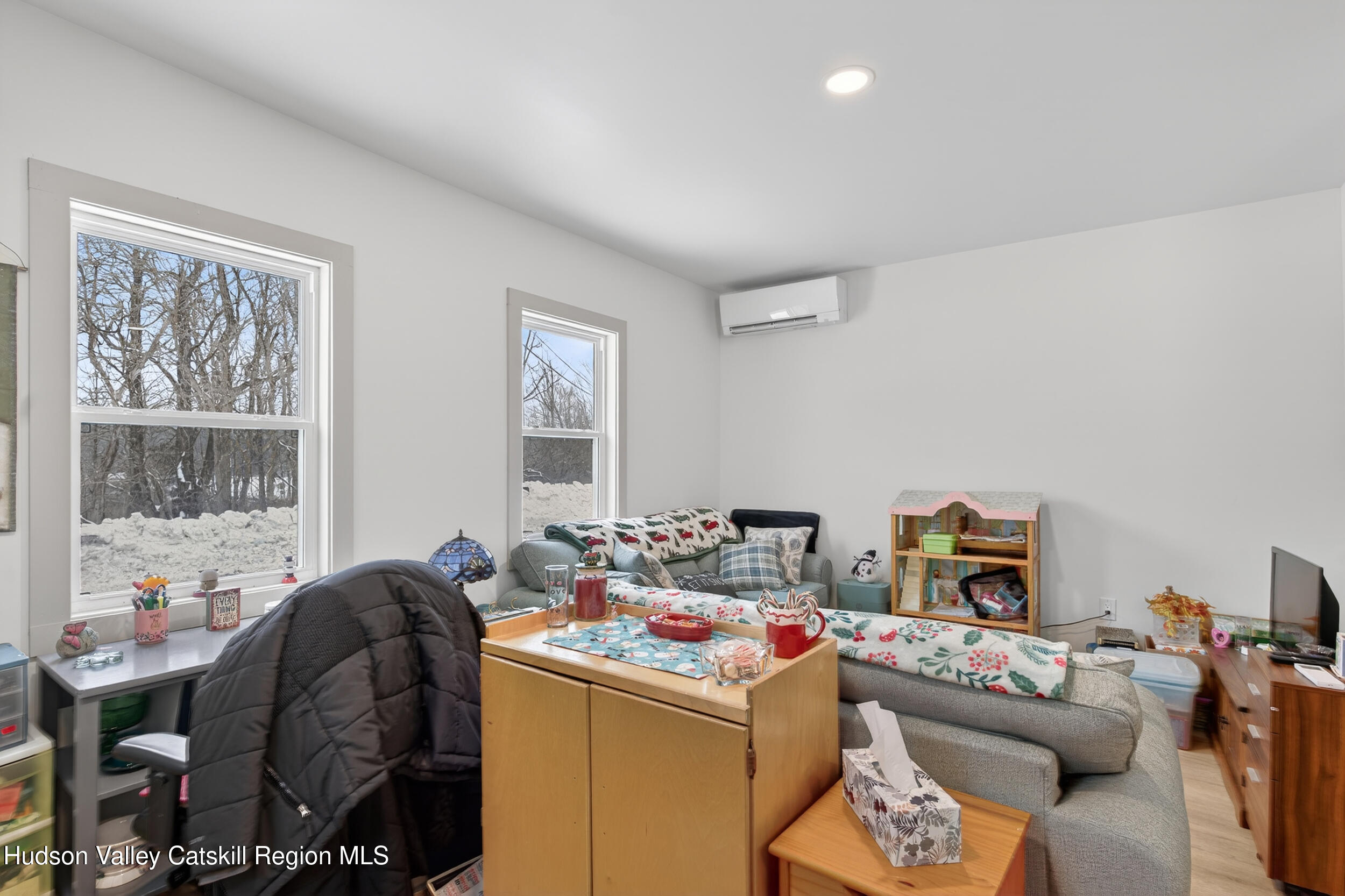 3-5 Dutchtown Road Saugerties, NY 12477 - Photo 34 of 43 Apartment 2