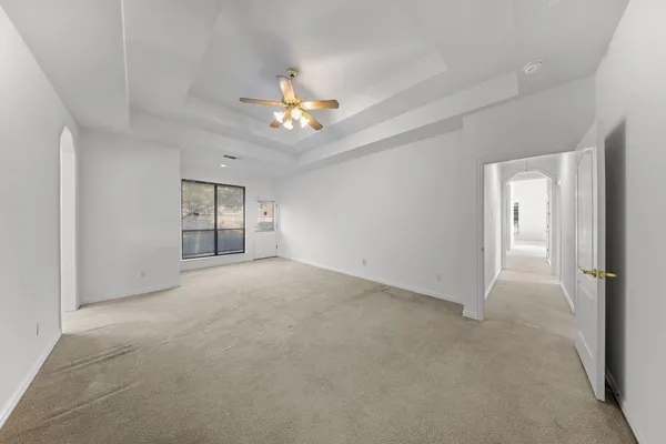 $384,900 | 943 Fairway Drive, Duncanville, TX 75137