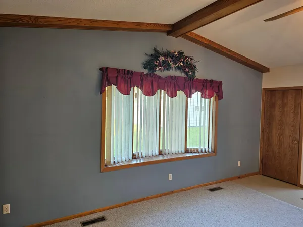 $179,900 | 909 Bradford Avenue, Argyle, MN 56713