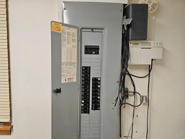 $179,900 | 909 Bradford Avenue, Argyle, MN 56713