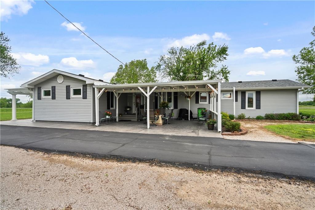 1504 17000 Road Parsons, KS 67357 - Photo 48 of 90