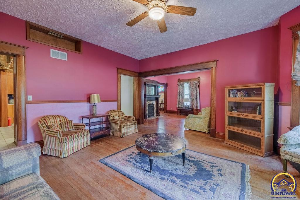 401 North Cedar Street Overbrook, KS 66524 - Photo 15 of 75