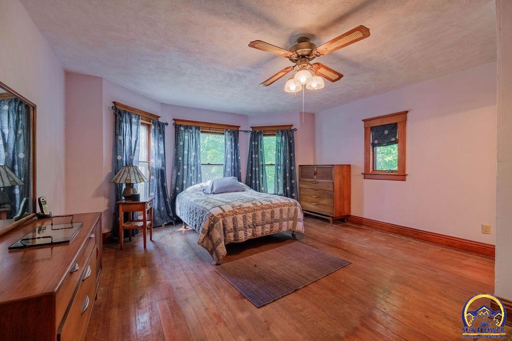 401 North Cedar Street Overbrook, KS 66524 - Photo 35 of 75 Primary Bedroom