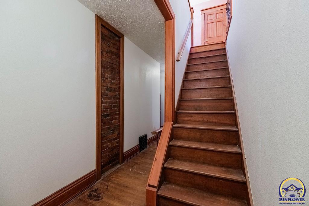 401 North Cedar Street Overbrook, KS 66524 - Photo 52 of 75