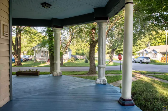 $350,000 | 401 North Cedar Street, Overbrook, KS 66524