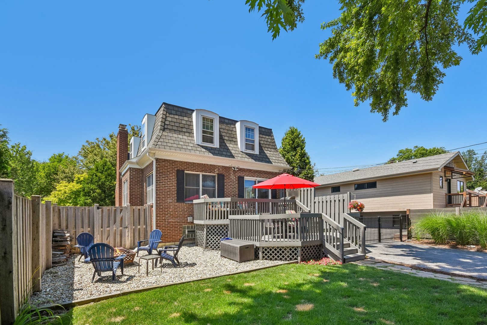 693 Spring Road Elmhurst, IL 60126 - Photo 30 of 32