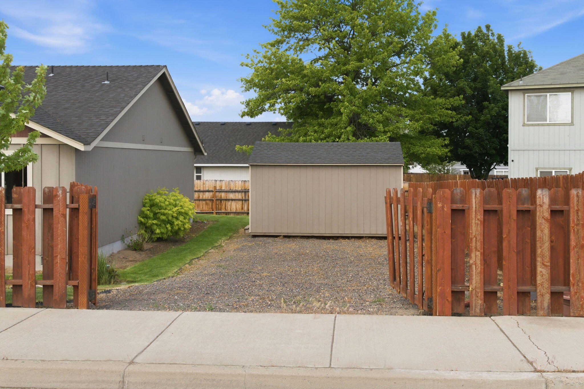 2425 Northwest 7th Street Redmond, OR 97756 - Photo 22 of 23