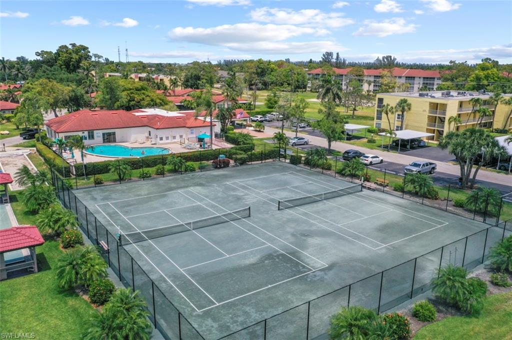 1055 Forest Lakes Drive, Unit E210 Naples, FL 34105 - Photo 26 of 30