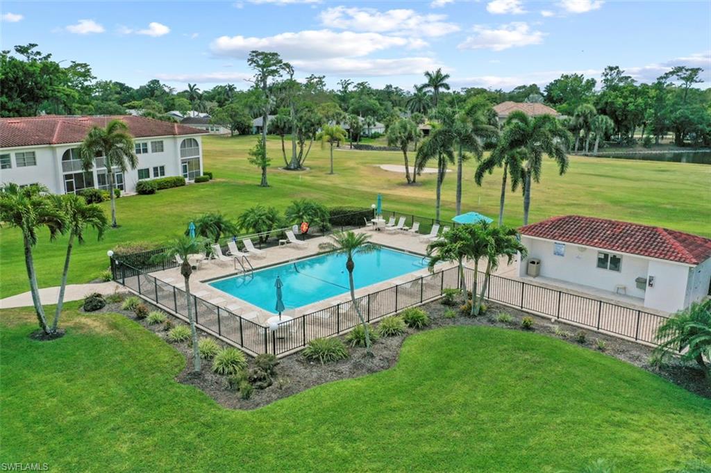 1055 Forest Lakes Drive, Unit E210 Naples, FL 34105 - Photo 28 of 30