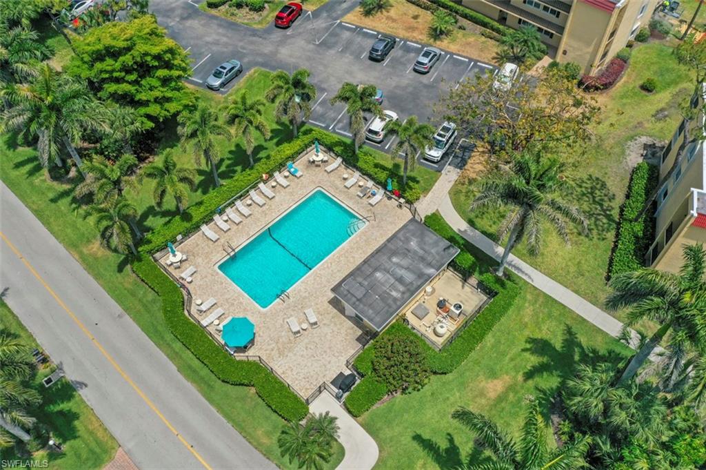 1055 Forest Lakes Drive, Unit E210 Naples, FL 34105 - Photo 29 of 30