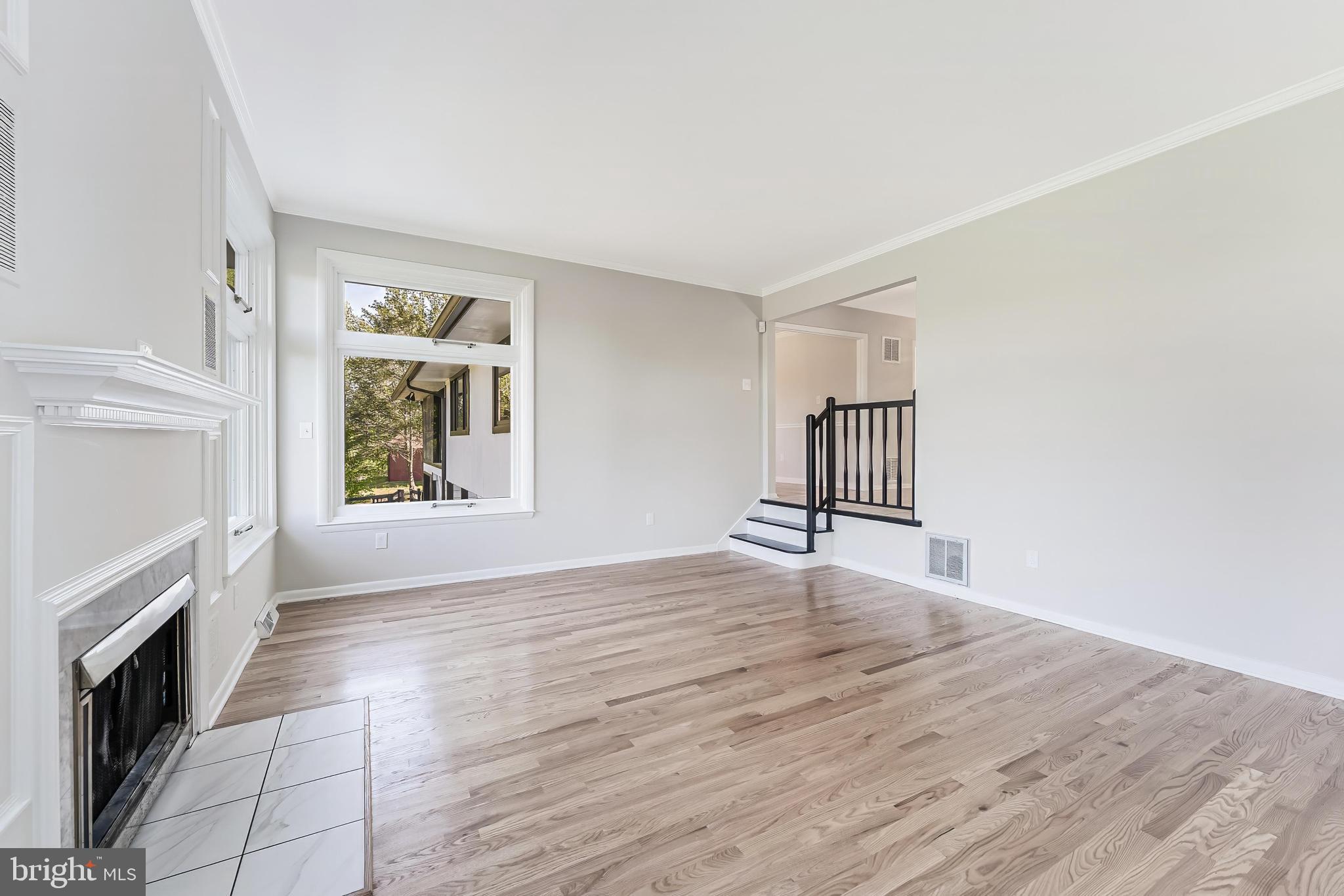 6891 Wilson Road Marshall, VA 20115 - Photo 41 of 118 Bright and airy open space awaits.