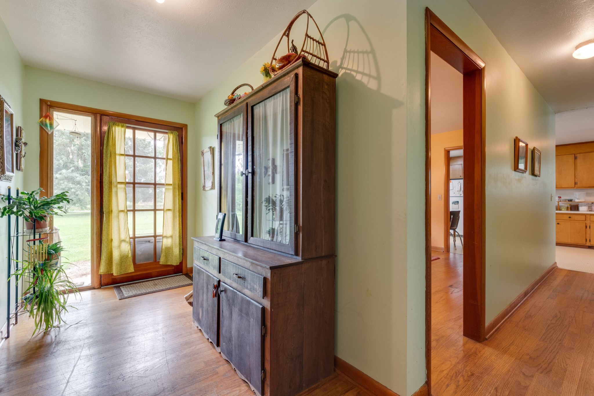 7795 Pewitt Road Franklin, TN 37064 - Photo 3 of 20 a view of hallway with furniture and a window