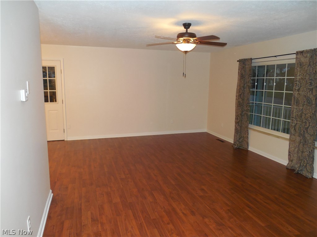 1020 Cambridge Road Coshocton, OH 43812 - Photo 16 of 28 Gallery Image 16
