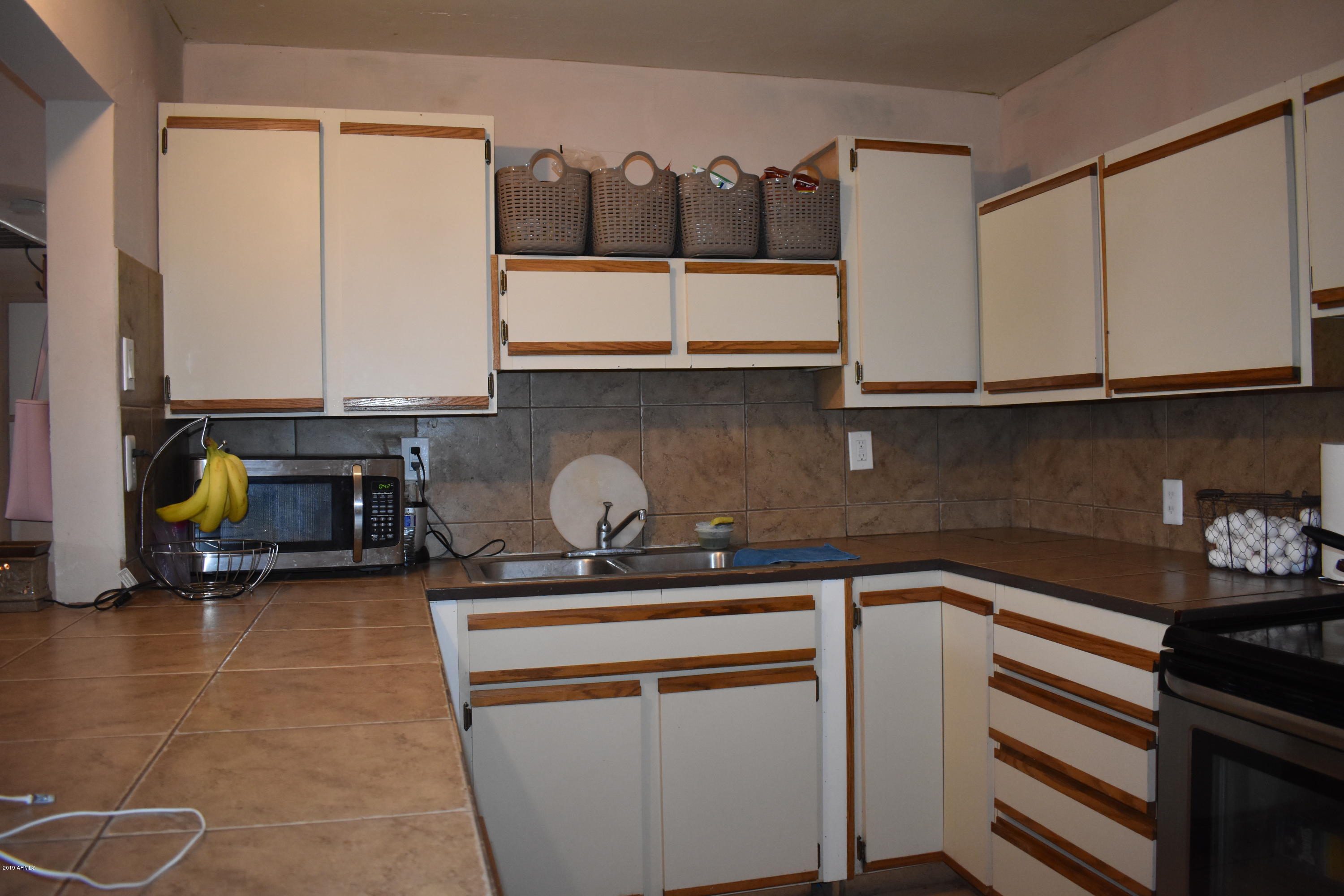 2815 West Coronado Road Phoenix, AZ 85009 - Photo 12 of 30 Gallery Image 12