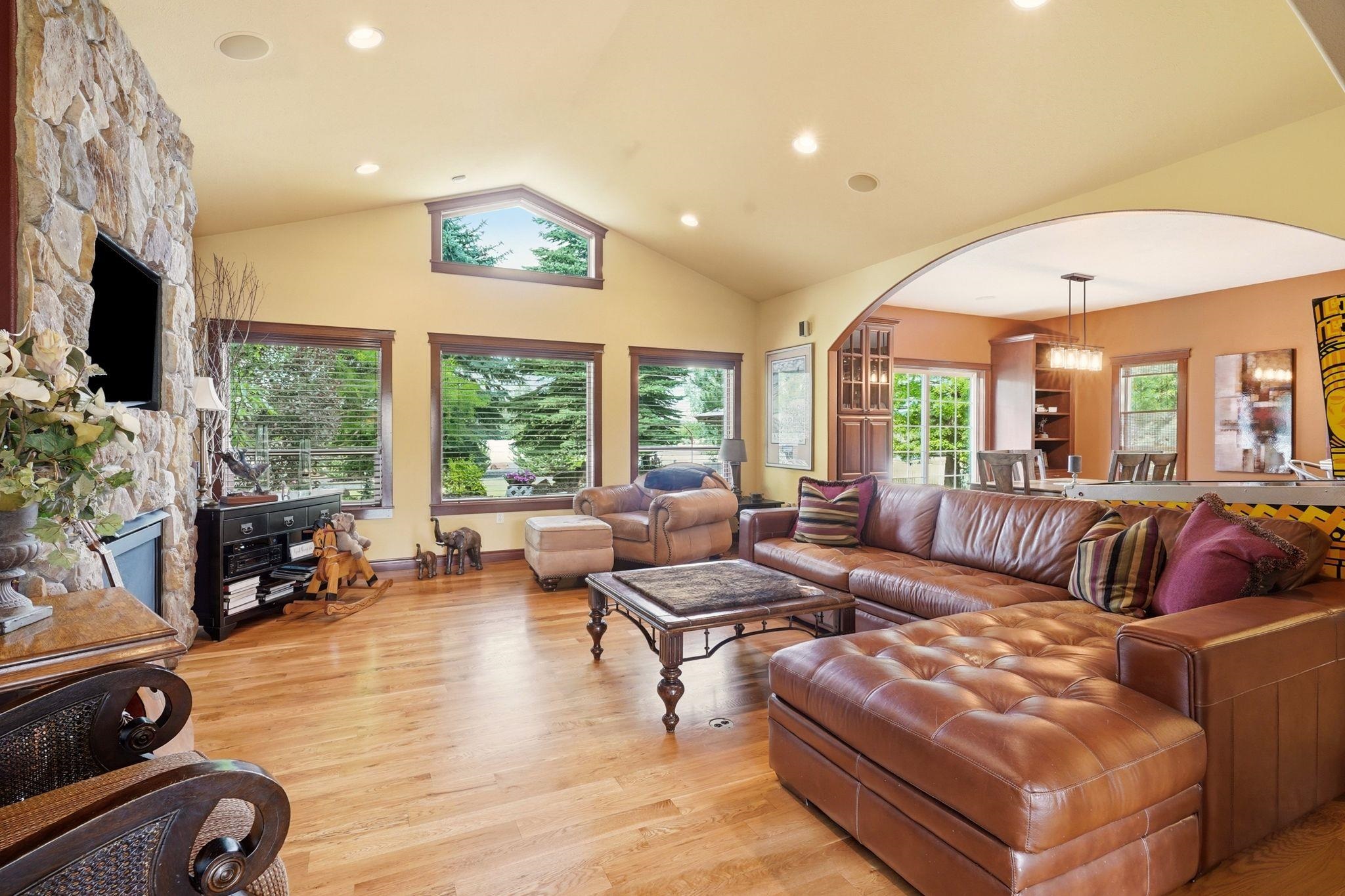 3016 West Westover Lane Spokane, WA 99208 - Photo 2 of 48