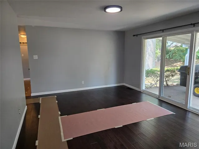 $2,500 | 1145 Mackinac Drive, St. Louis, MO 63146
