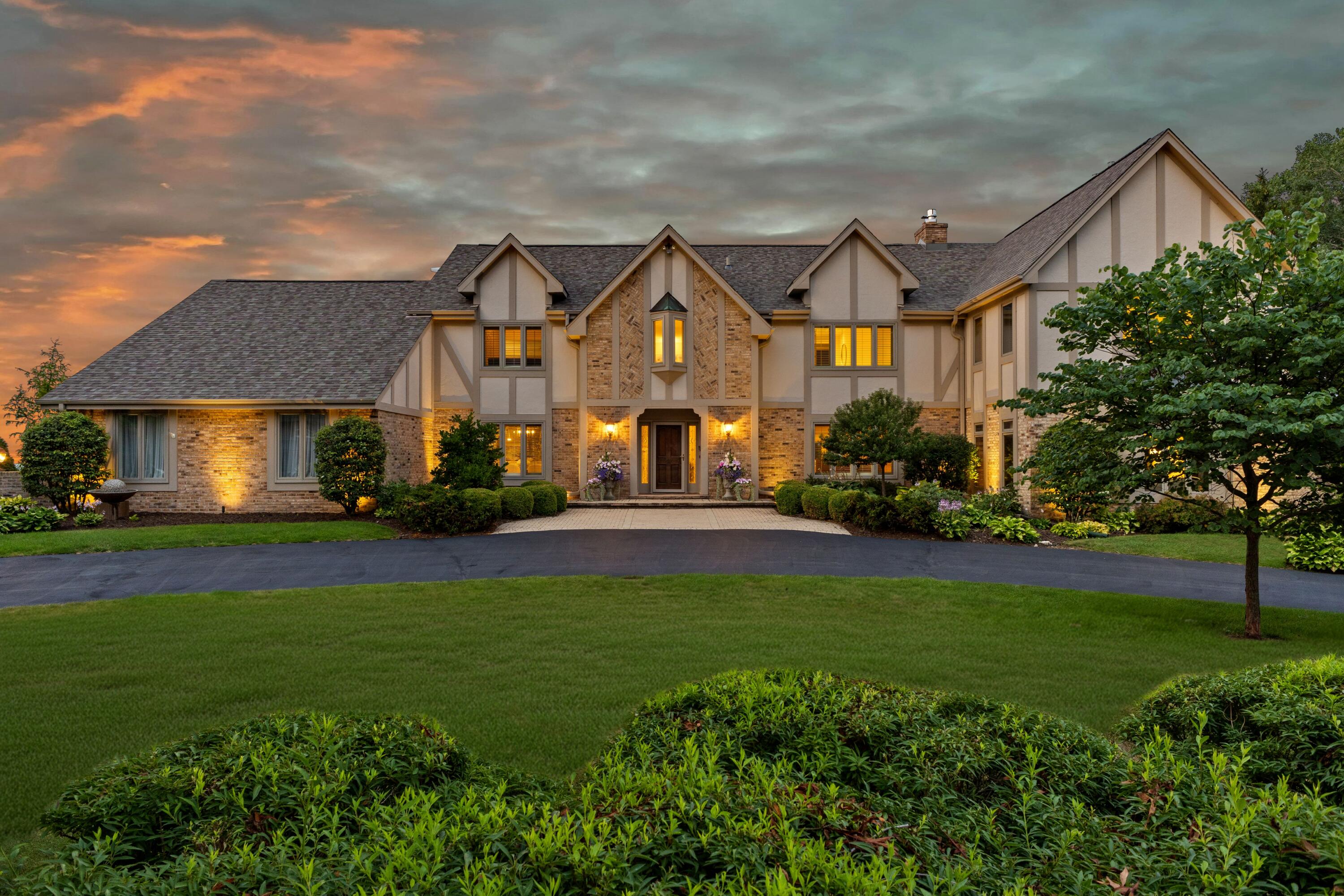 704 Waters Edge Road Caledonia, WI 53402 - Photo 67 of 71 Stunning Sunset Views
