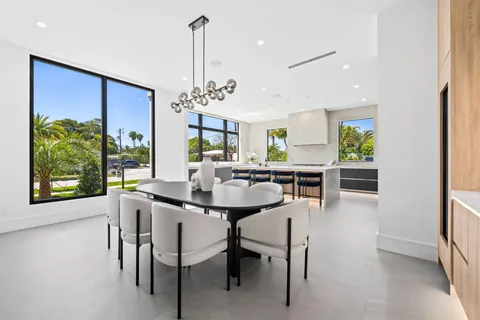 $4,975,000 | 2625 Northeast 29th Court, Fort Lauderdale, FL 33306