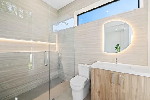 $4,975,000 | 2625 Northeast 29th Court, Fort Lauderdale, FL 33306