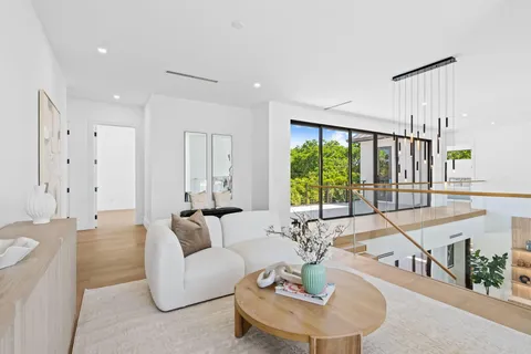 $4,975,000 | 2625 Northeast 29th Court, Fort Lauderdale, FL 33306