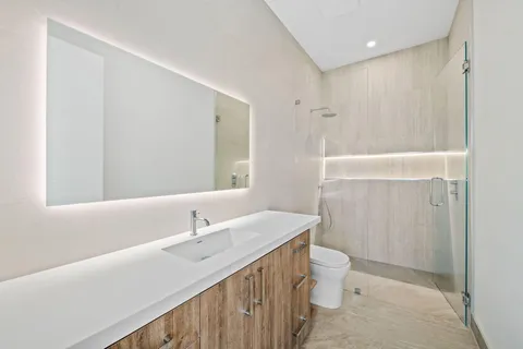 $4,975,000 | 2625 Northeast 29th Court, Fort Lauderdale, FL 33306