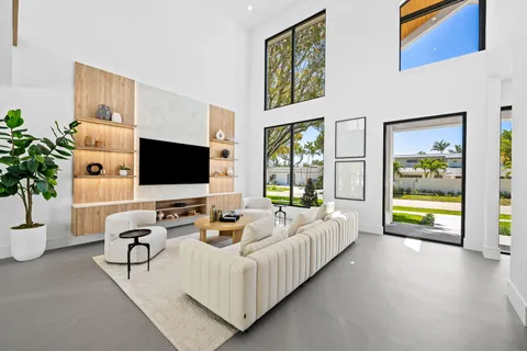 $4,975,000 | 2625 Northeast 29th Court, Fort Lauderdale, FL 33306