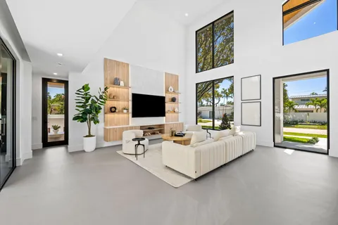 $4,975,000 | 2625 Northeast 29th Court, Fort Lauderdale, FL 33306