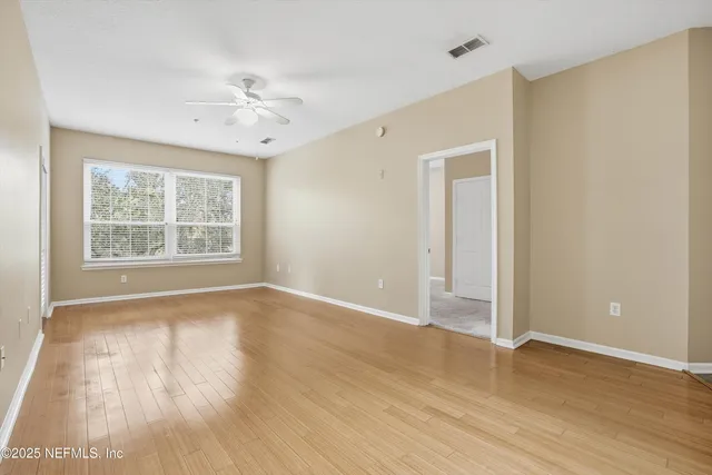 $199,000 | 10550 Baymeadows Road, Unit 130, Jacksonville, FL 32256