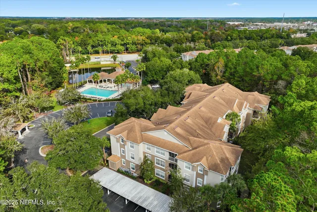 $199,000 | 10550 Baymeadows Road, Unit 130, Jacksonville, FL 32256