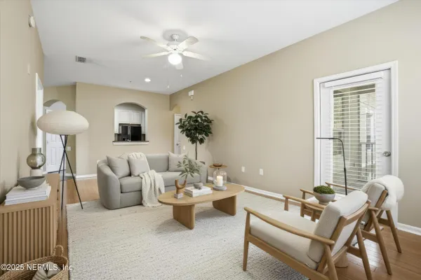 $199,000 | 10550 Baymeadows Road, Unit 130, Jacksonville, FL 32256