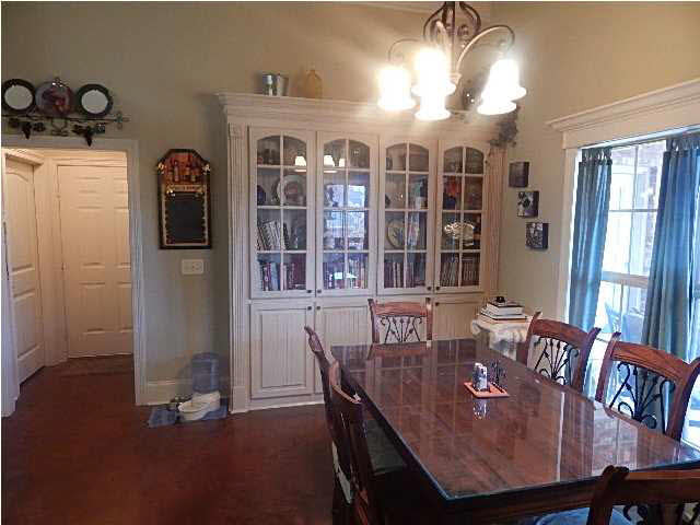 3795 McGuffee Road Clinton, MS 39056 - Photo 8 of 40 built in break fron tin breakfast room