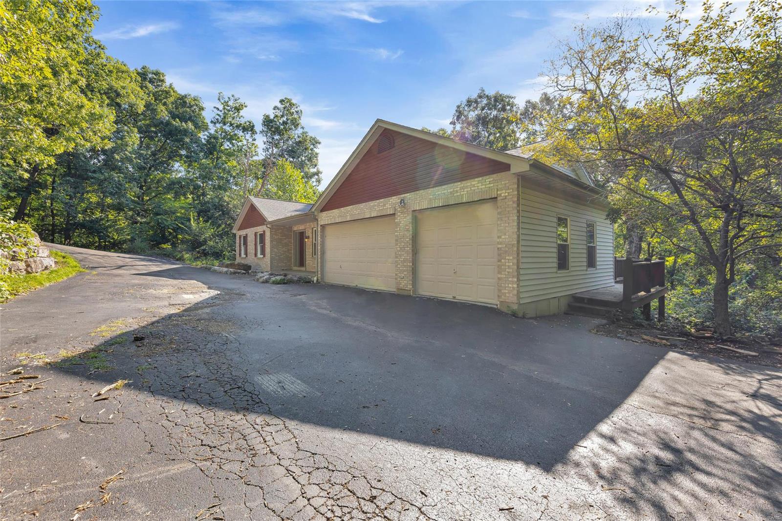 19170 Old Logging Road Wildwood, MO 63038 - Photo 3 of 55 Gallery Image 3