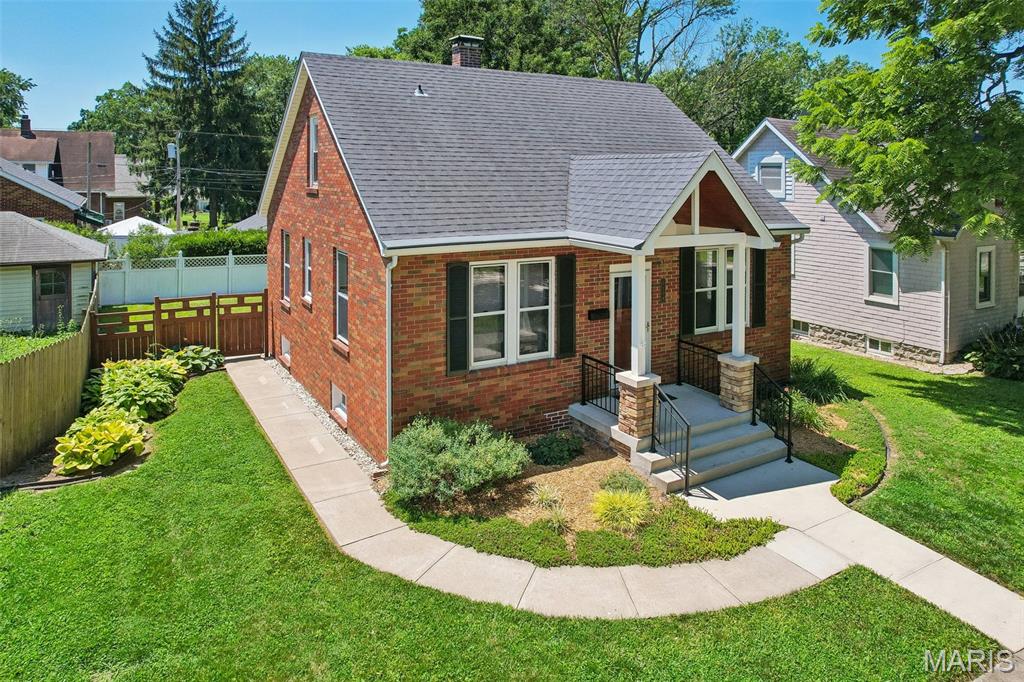 1118 13th Street Highland, IL 62249 - Photo 1 of 42