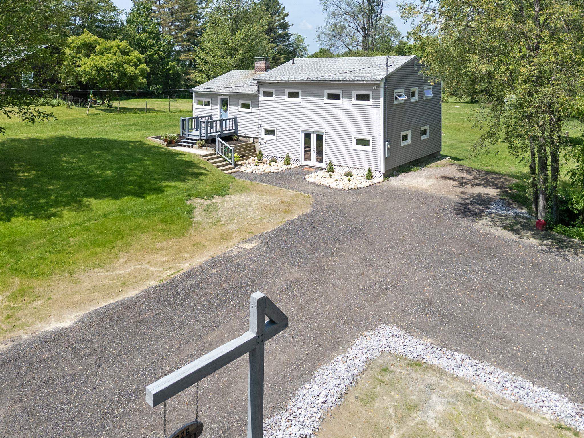626 County Road New London, NH 03257 - Photo 2 of 47