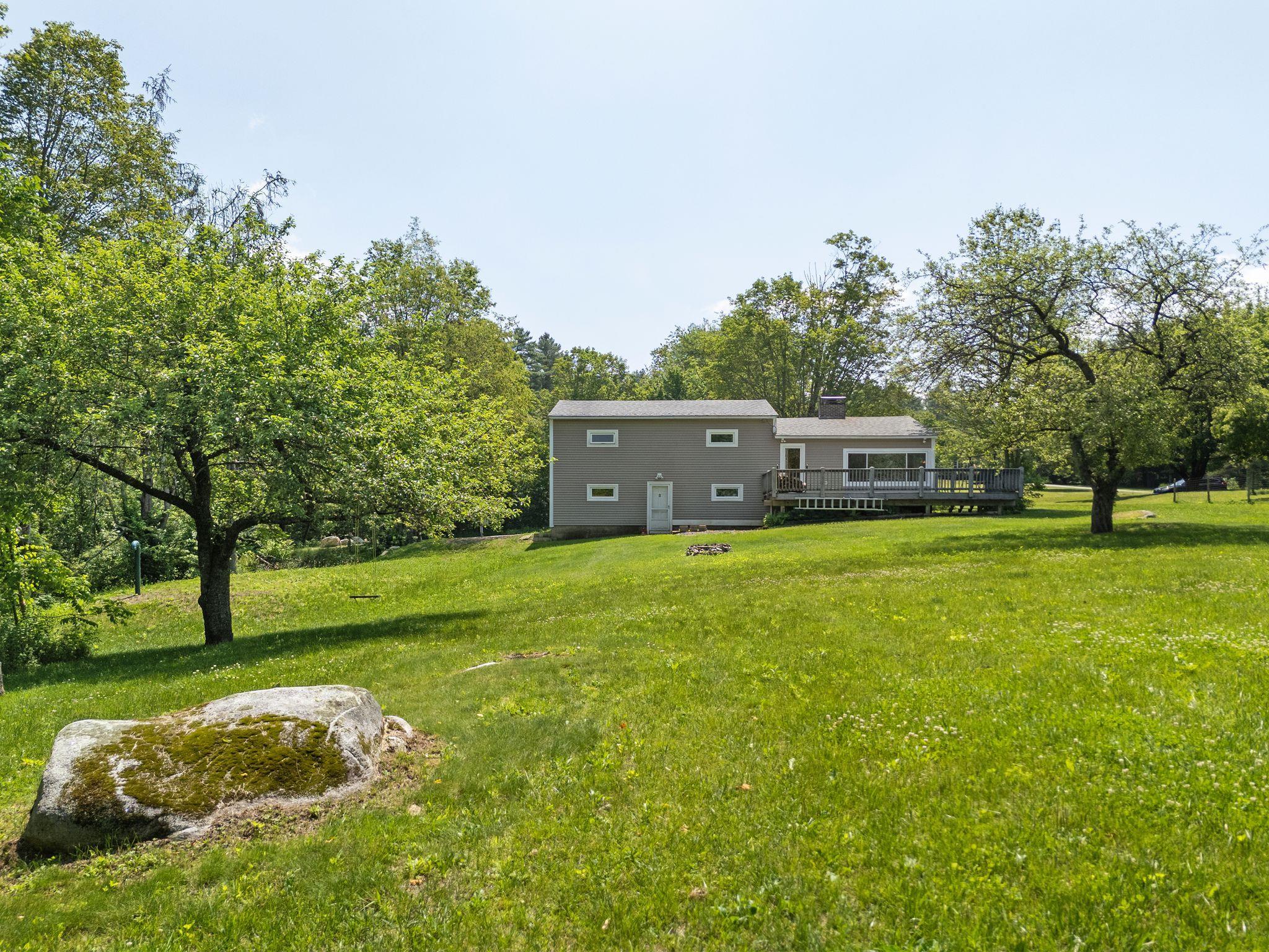 626 County Road New London, NH 03257 - Photo 43 of 47