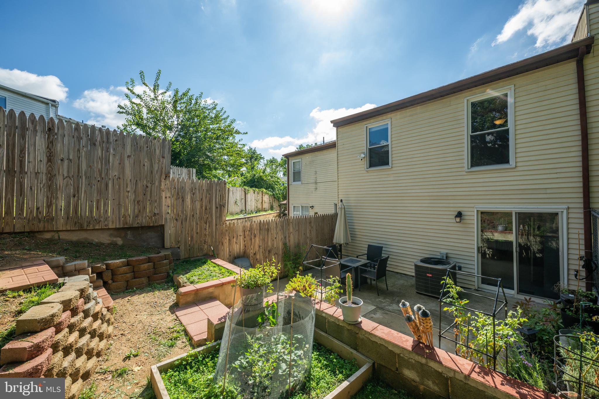 2843 Woodbridge Road Philadelphia, PA 19114 - Photo 25 of 29 Gallery Image 25