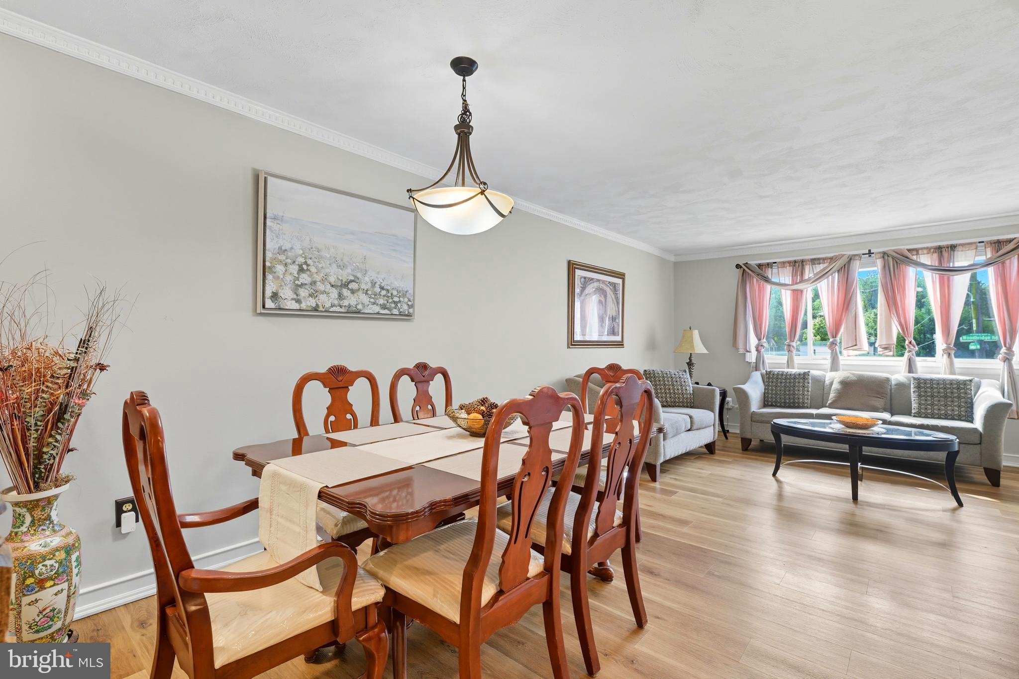 2843 Woodbridge Road Philadelphia, PA 19114 - Photo 9 of 29 Gallery Image 9
