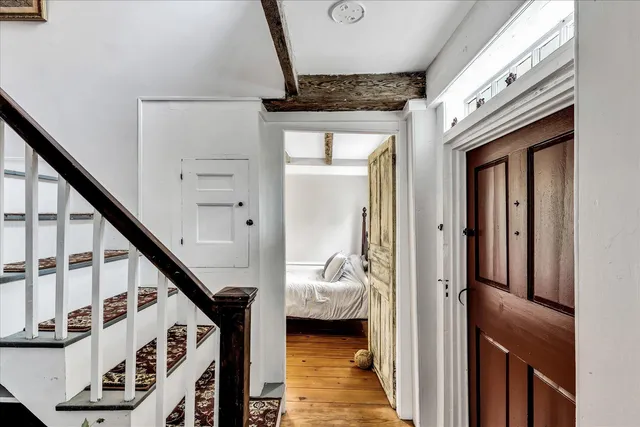 $799,000 | 203 County Road, Buzzards Bay, MA 02532