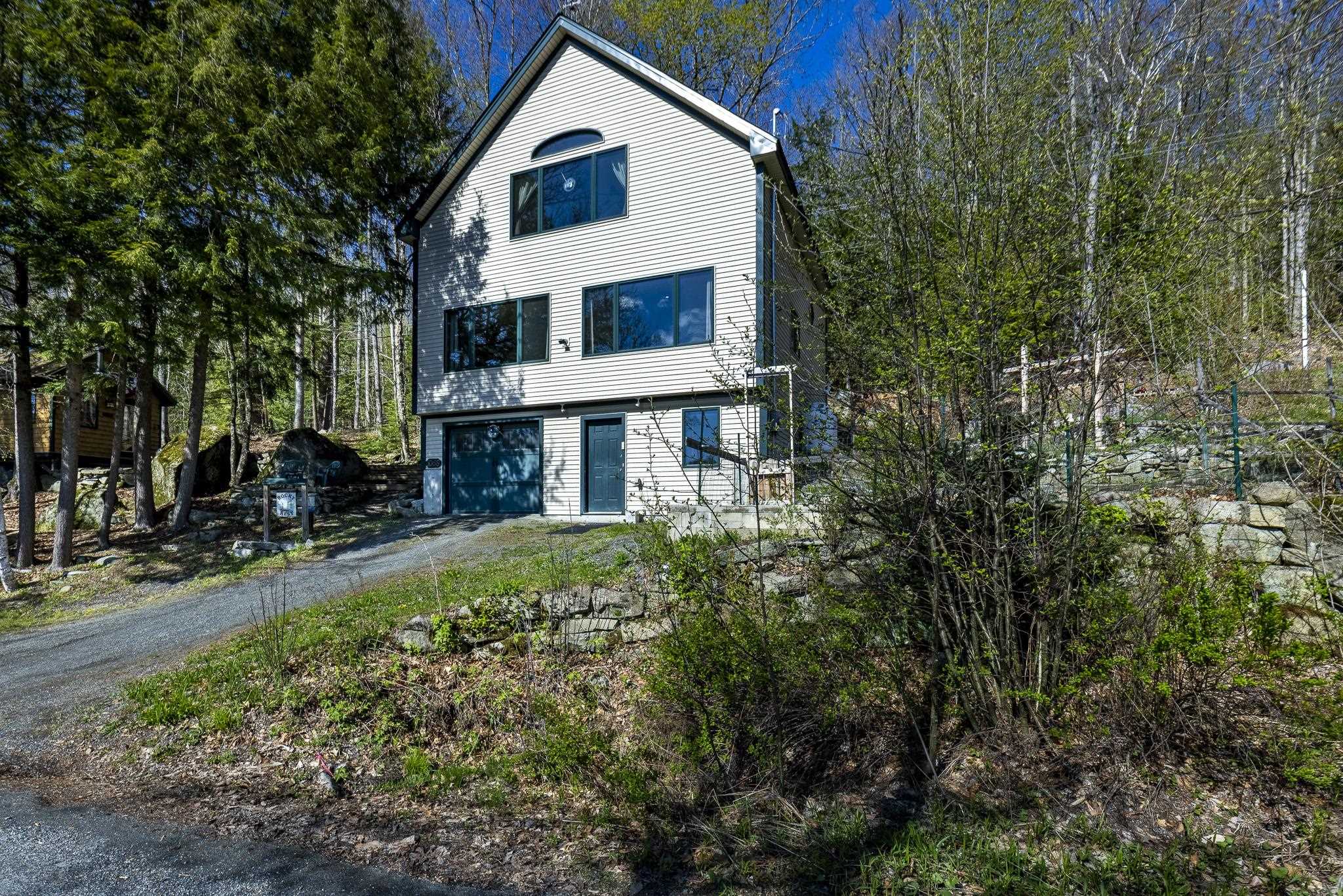 1068 Goose Pond Road Canaan, NH 03741 - Photo 7 of 38