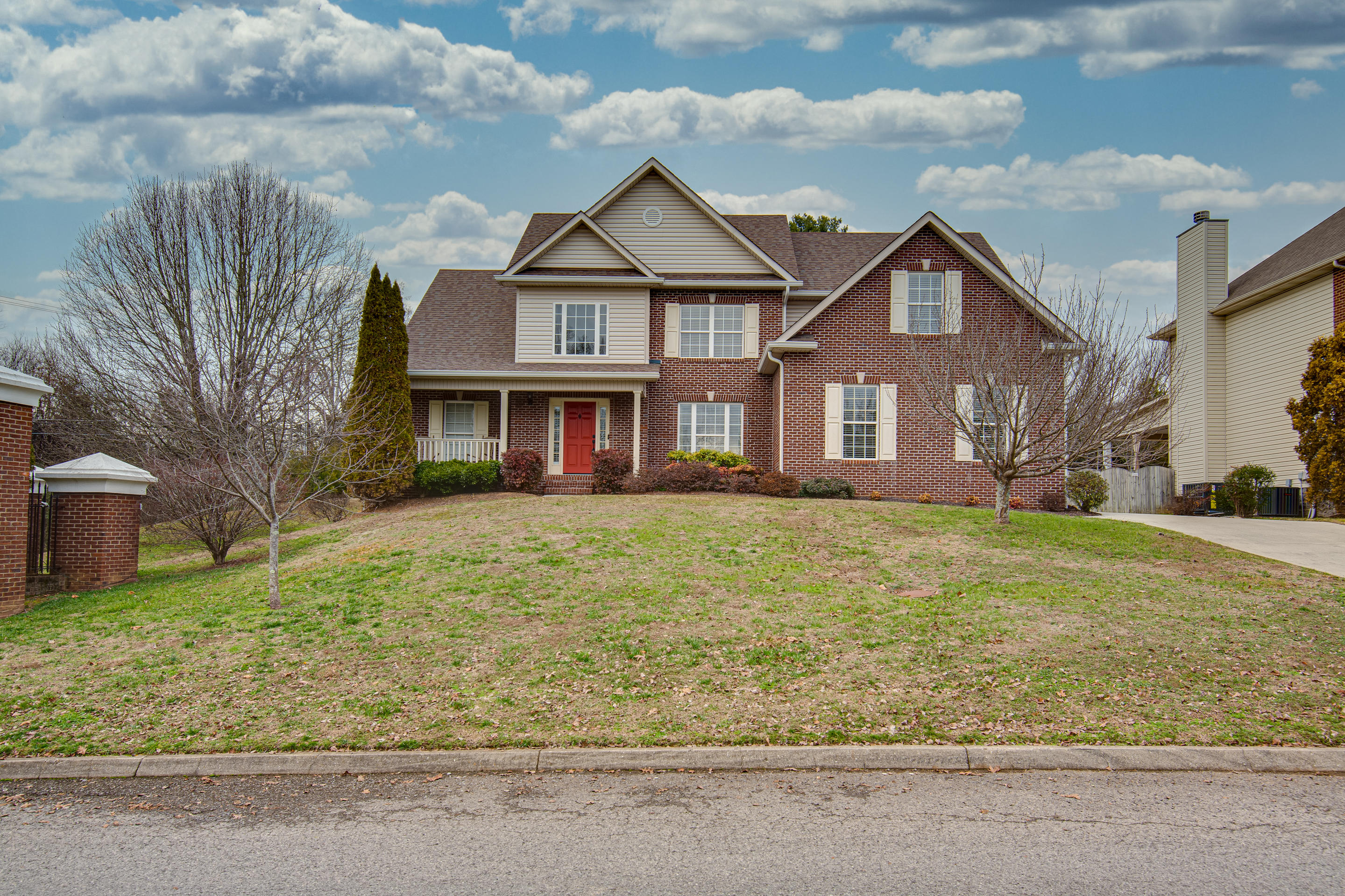 1301 Wineberry Road Powell, TN 37849 - Photo 1 of 19 front