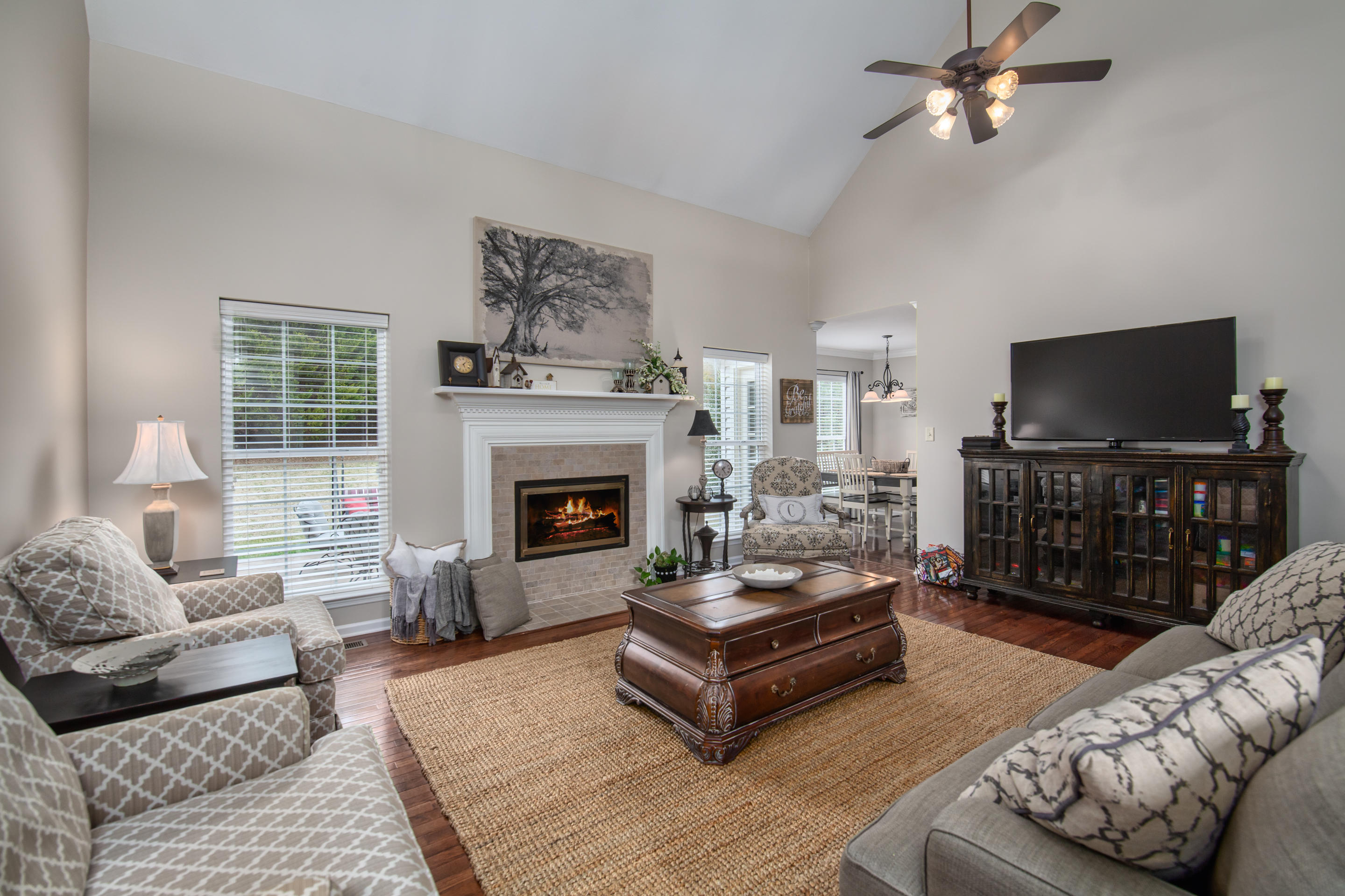 1301 Wineberry Road Powell, TN 37849 - Photo 3 of 19 living room 1