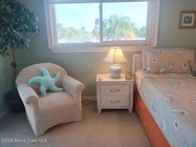 $2,700 | 233 South Brevard Avenue, Cocoa Beach, FL 32931