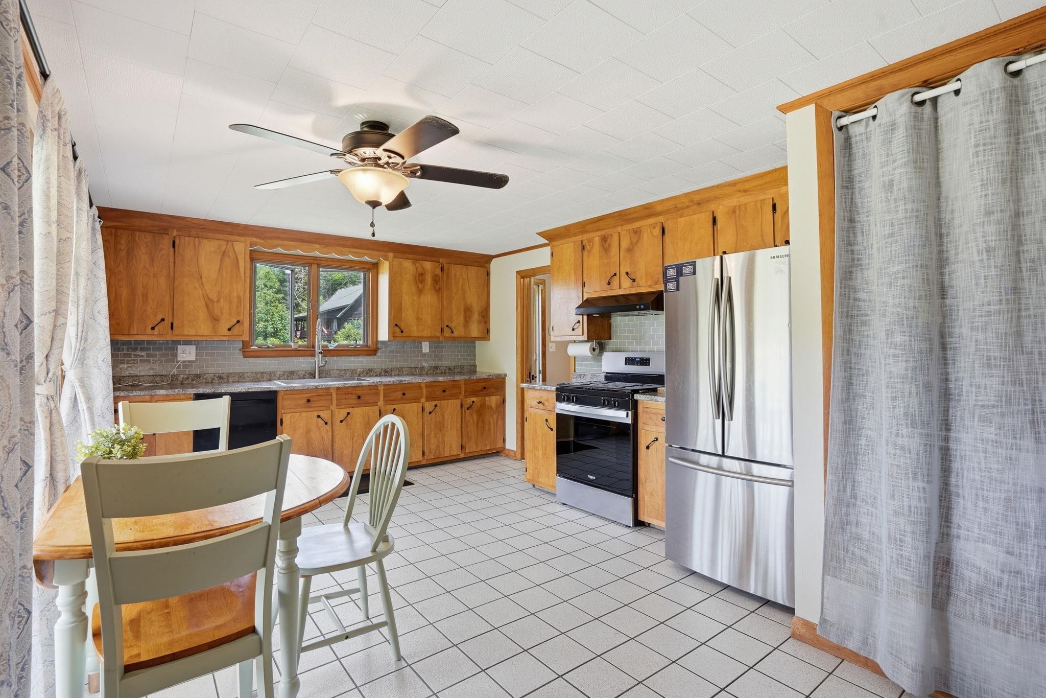 94 Indian Stream Road Pittsburg, NH 03592 - Photo 7 of 28