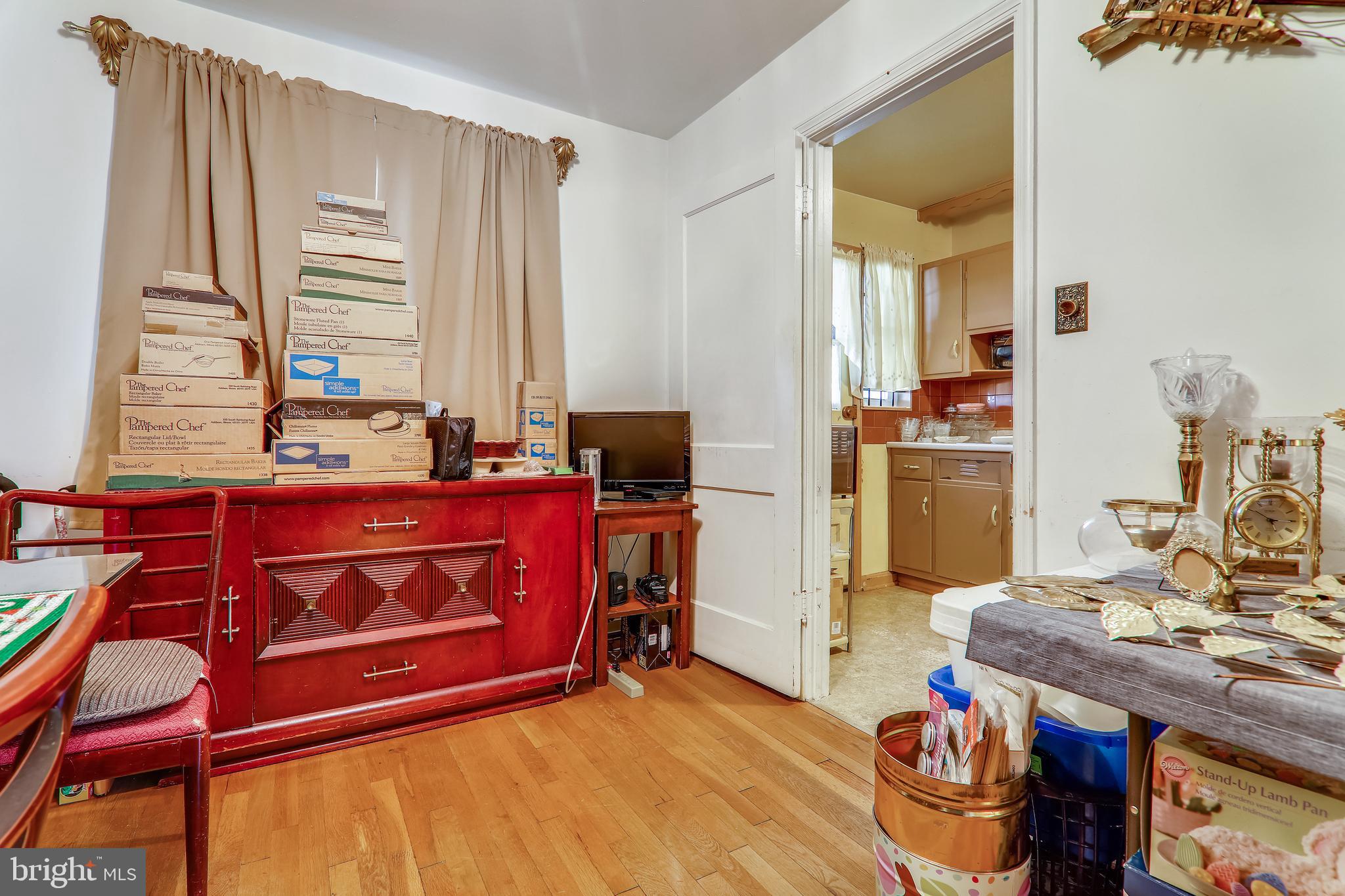 1371 Adams Street Northeast Washington, DC 20018 - Photo 5 of 27