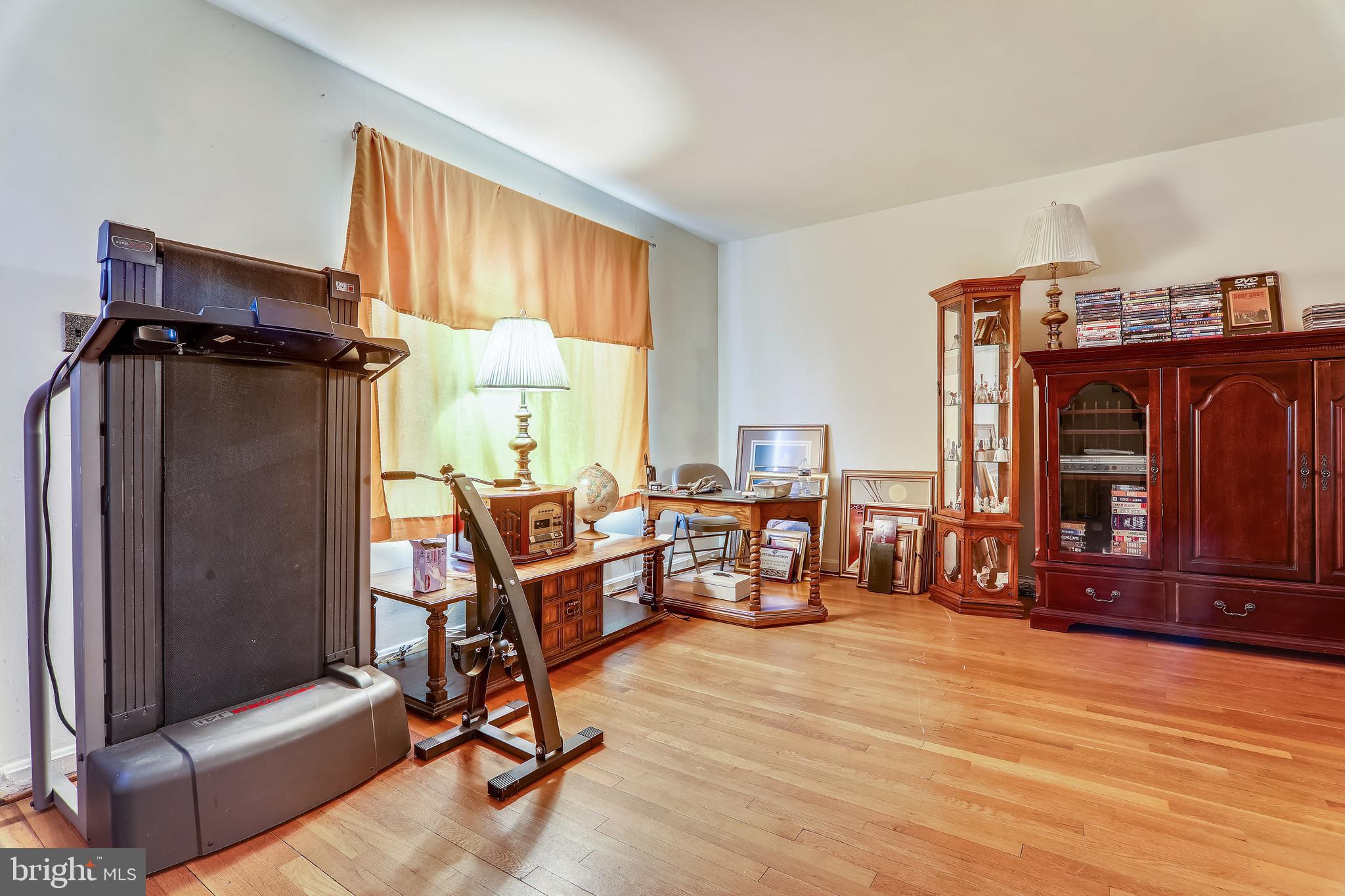 1371 Adams Street Northeast Washington, DC 20018 - Photo 7 of 27