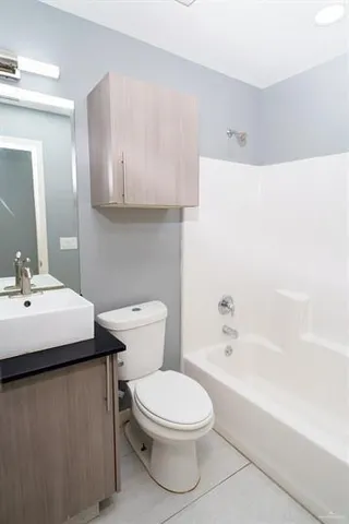 $1,000 | 1421 West Harrison Avenue, Unit 6, Alton, TX 78573