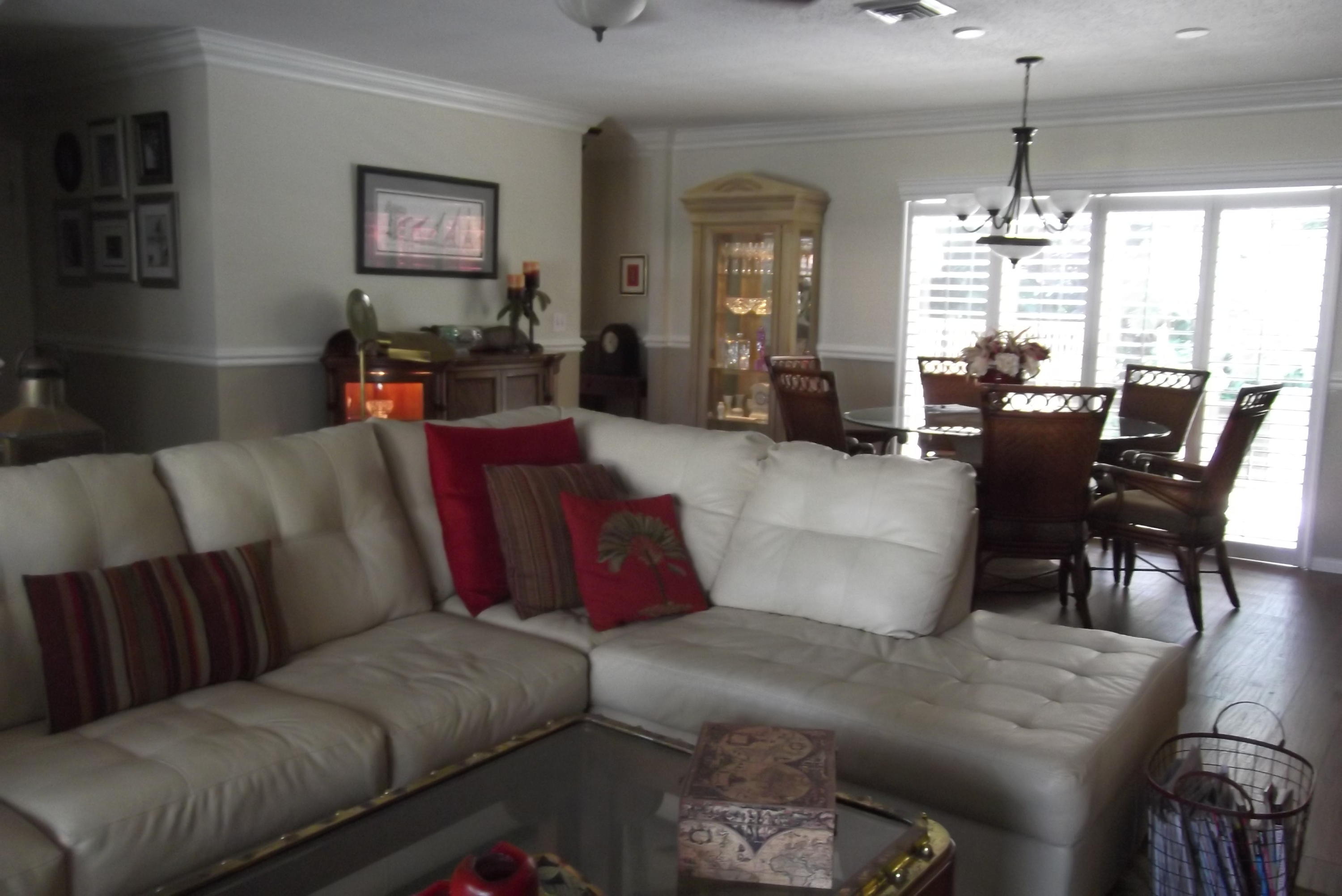 1258 Southwest 13th Place Boca Raton, FL 33486 - Photo 6 of 14 Livingrm
